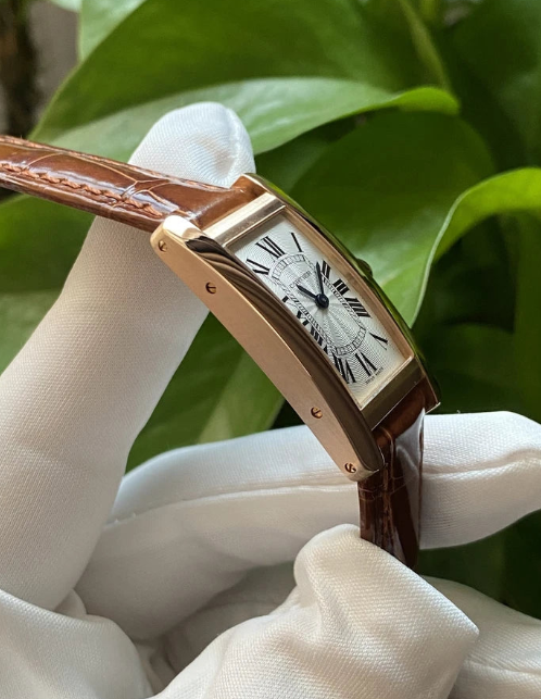 Cartier Tank Americain rose gold