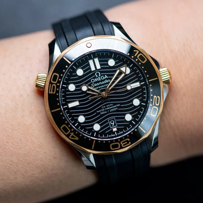 OMEGA SEAMASTER DIVER BLACK BRONZE