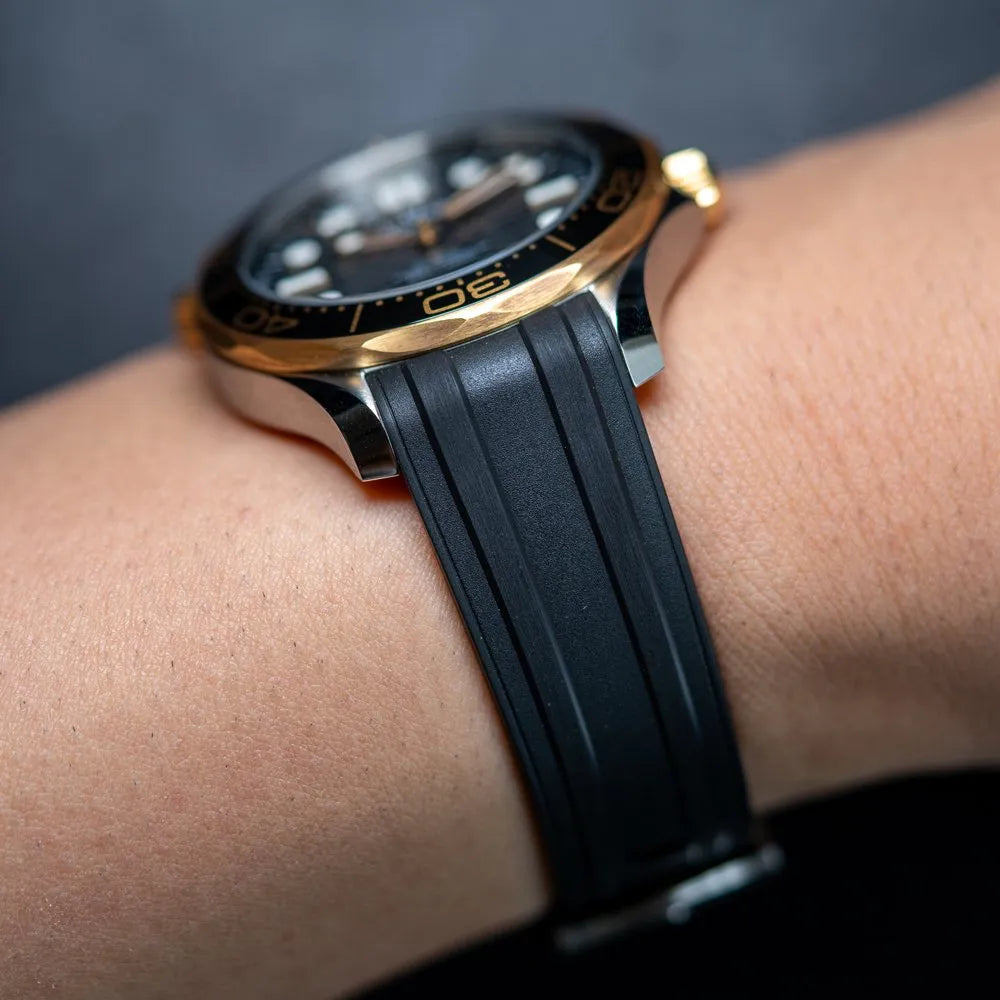 OMEGA SEAMASTER DIVER BLACK BRONZE