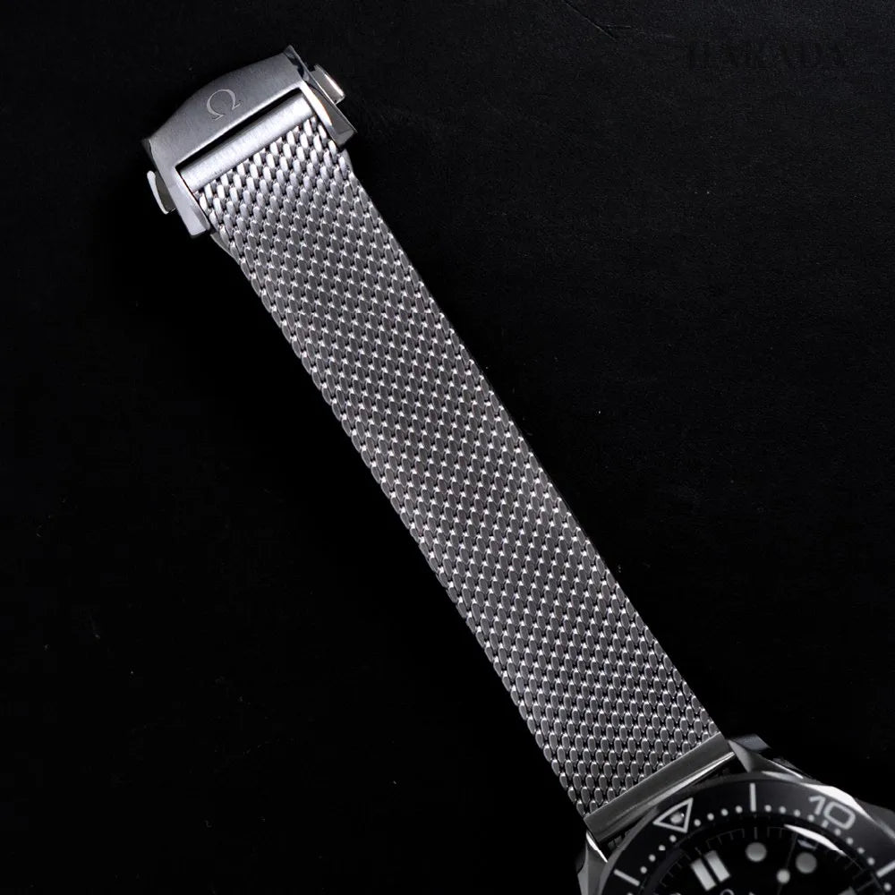 Omega Seamaster Diver 42 MM steel bracelet black