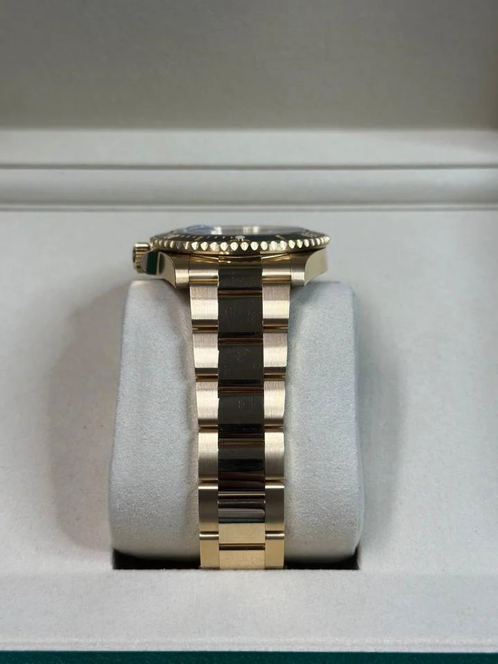 Montre Rolex Submariner Date Gold cadran Noir