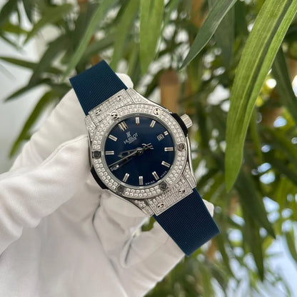 Hublot Classic Fusion bleu pour femme