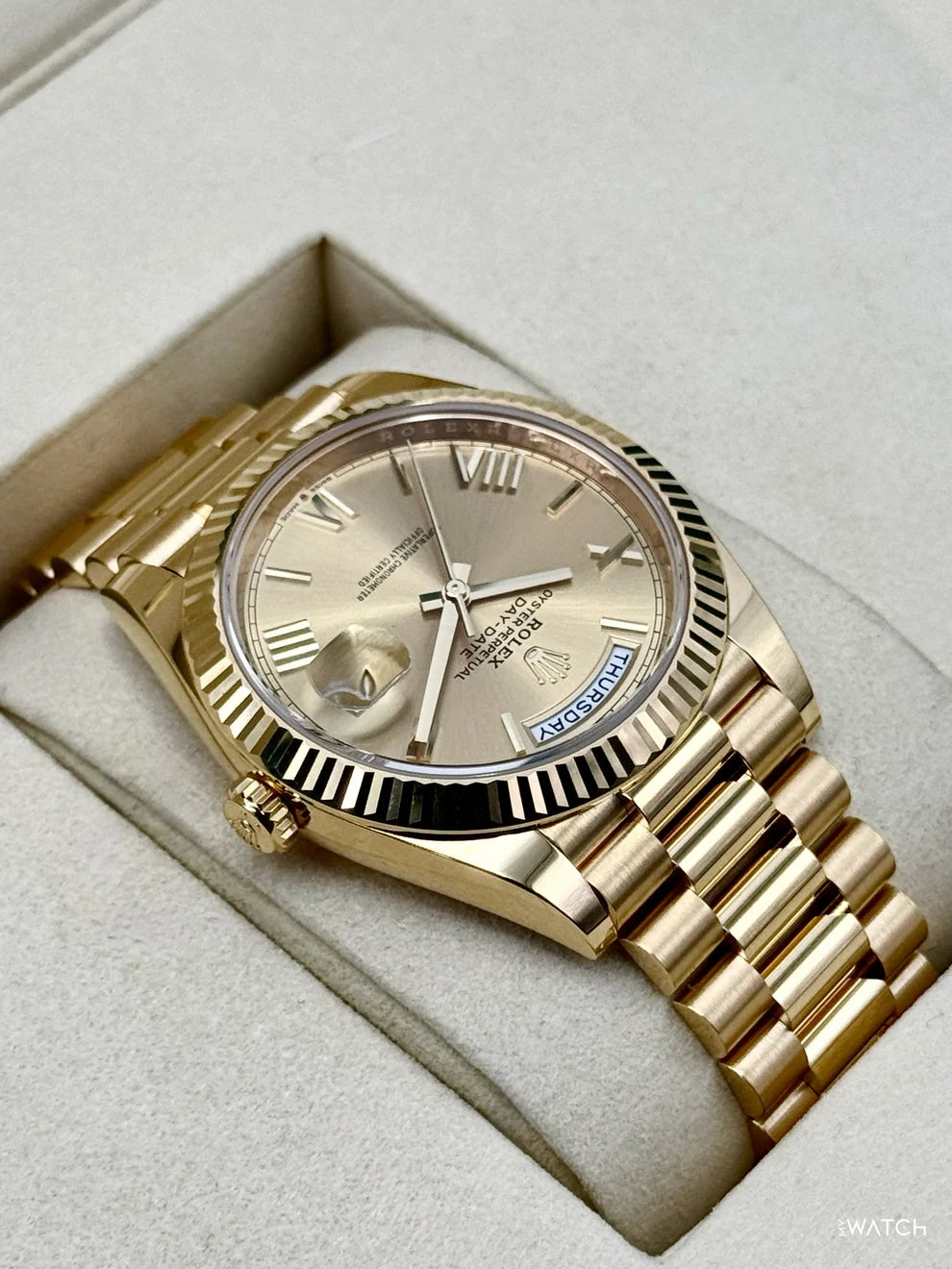 Rolex Day-Date 40mm Presidential Champagne Roman