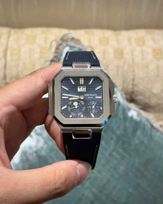 Patek Philippe Cubitus
