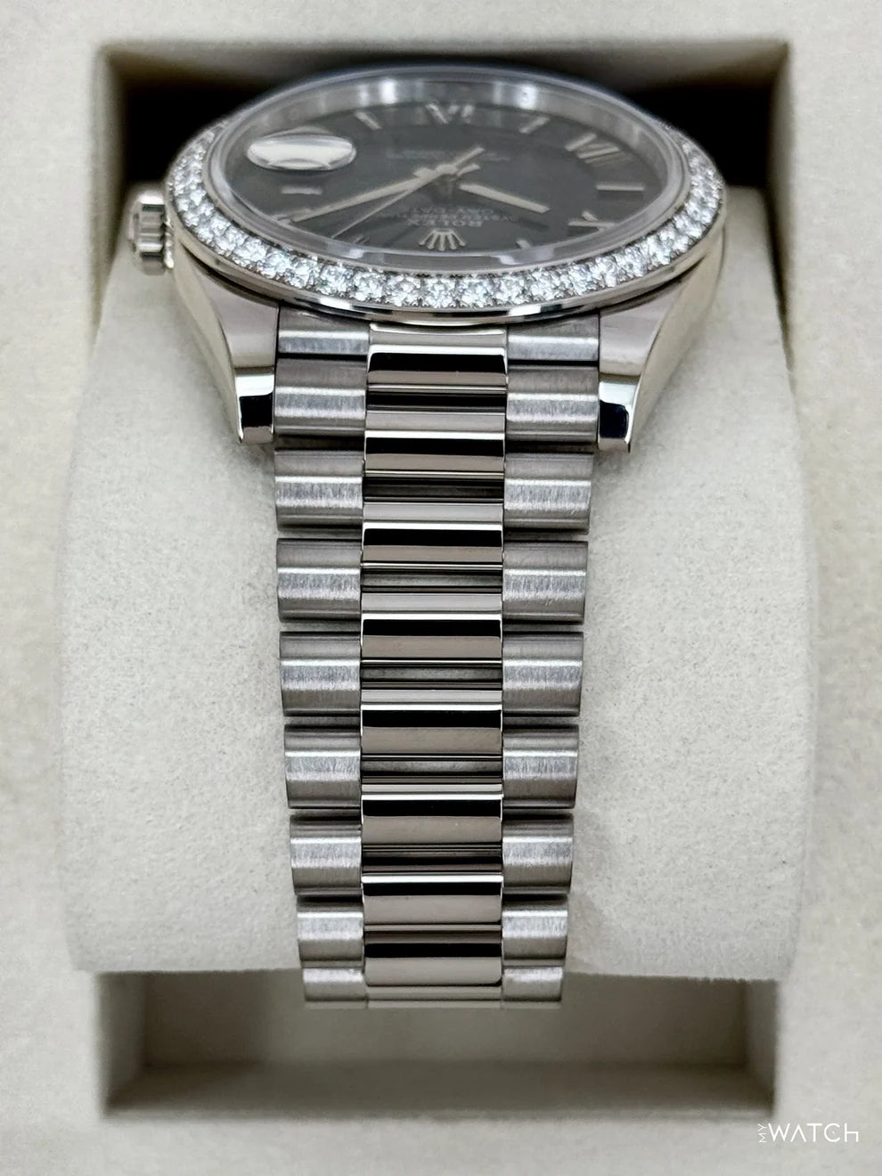 Rolex Day-Date 40mm Presidential White Gold Blue Ombre Dial