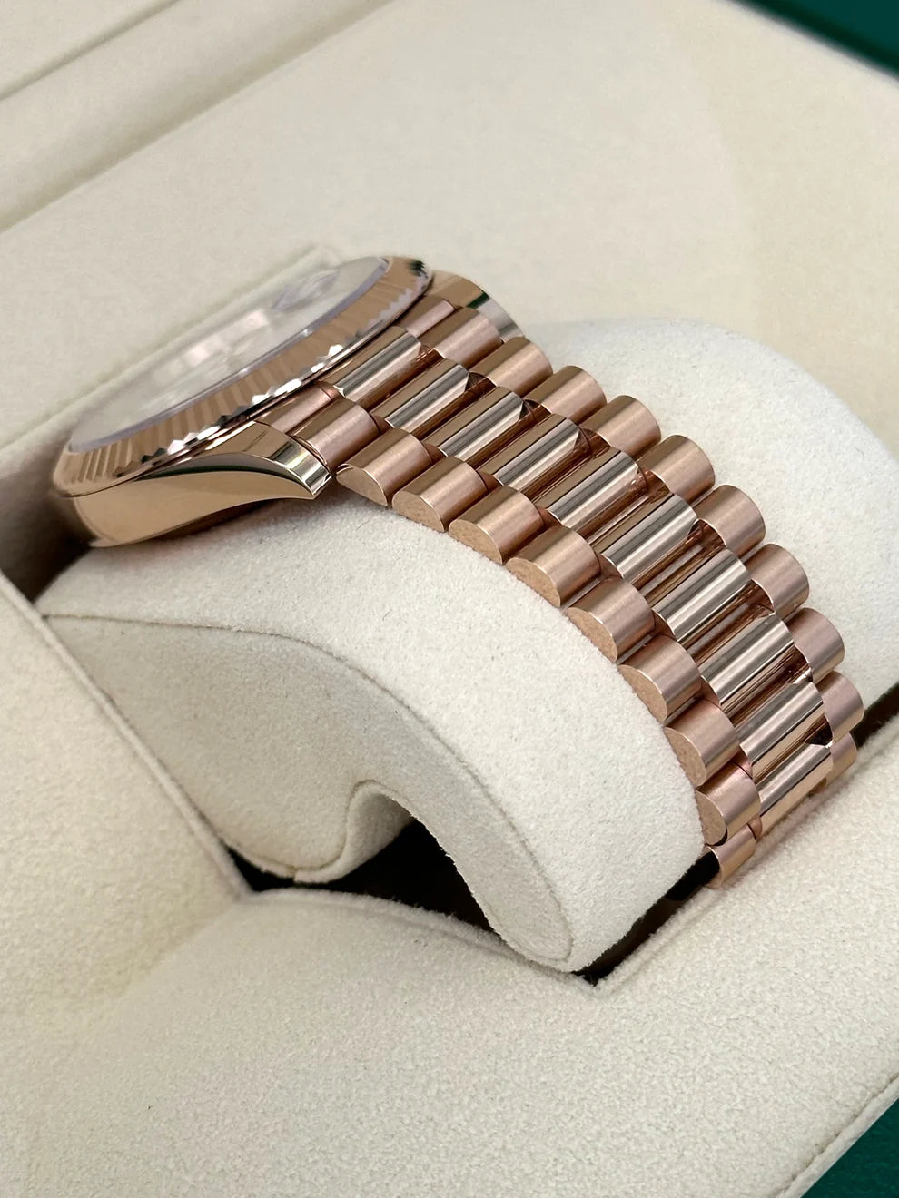 Rolex Day-Date 40mm Presidential White Dial Rose Gold