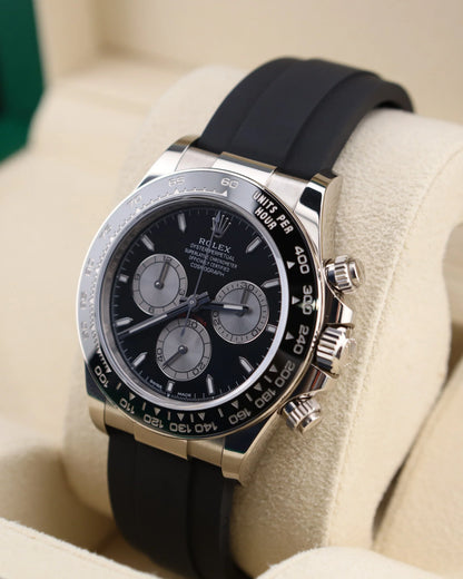 Rolex Daytona White Black Dial on Oysterflex 126519LN