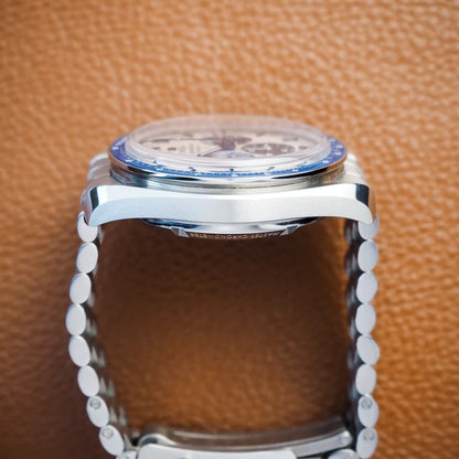 Omega Speedmaster Snoopy