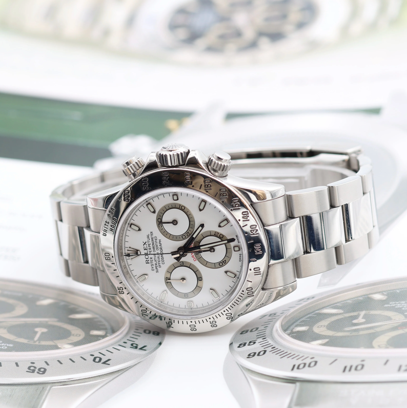ROLEX DAYTONA OYSTER COSMOGRAPH STAINLESS STEEL APH CHROMALIGHT