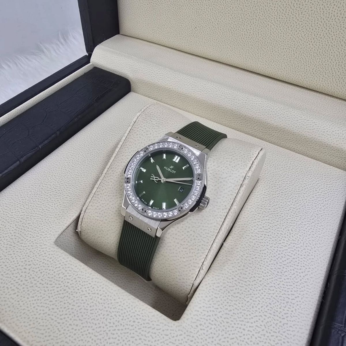 Hublot pour femme vert/bleu