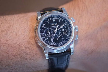 Patek Philippe Nautilus Full Black 5970R-001