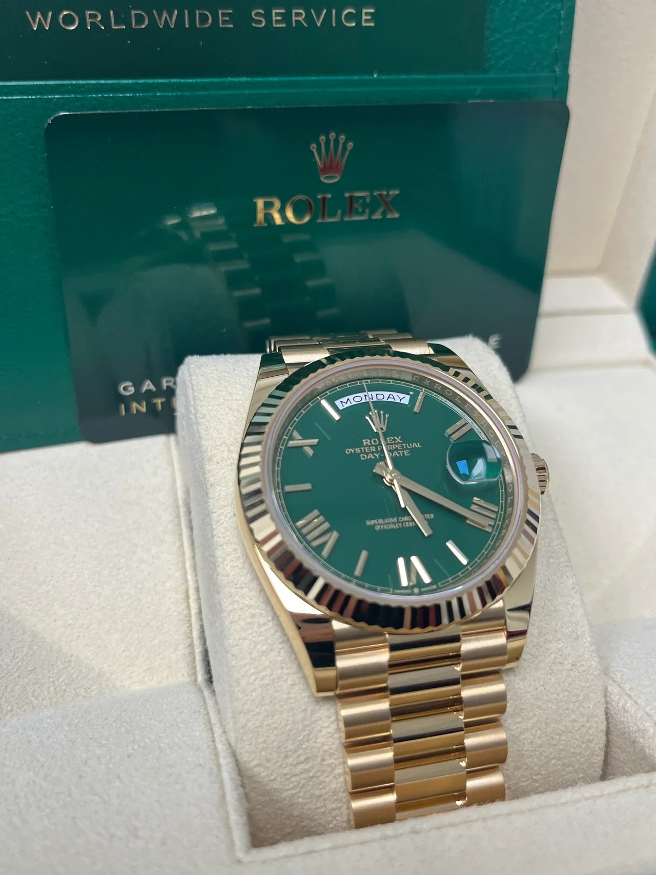 Rolex Day-Date 40 Yellow Gold Green Roman Dial 228238