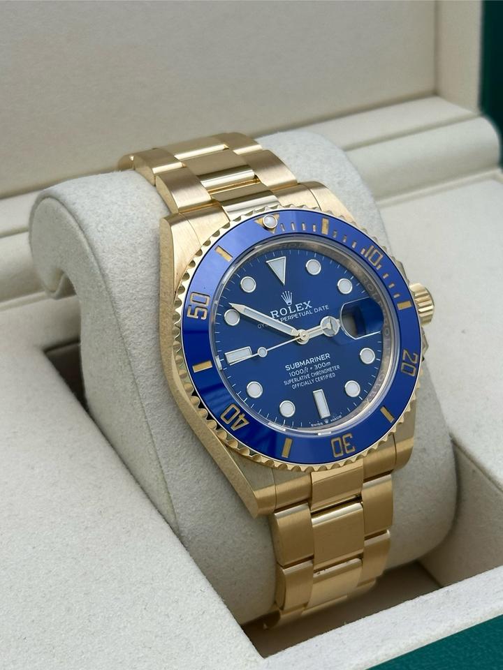 Montre Rolex Submariner Date Gold cadran bleu