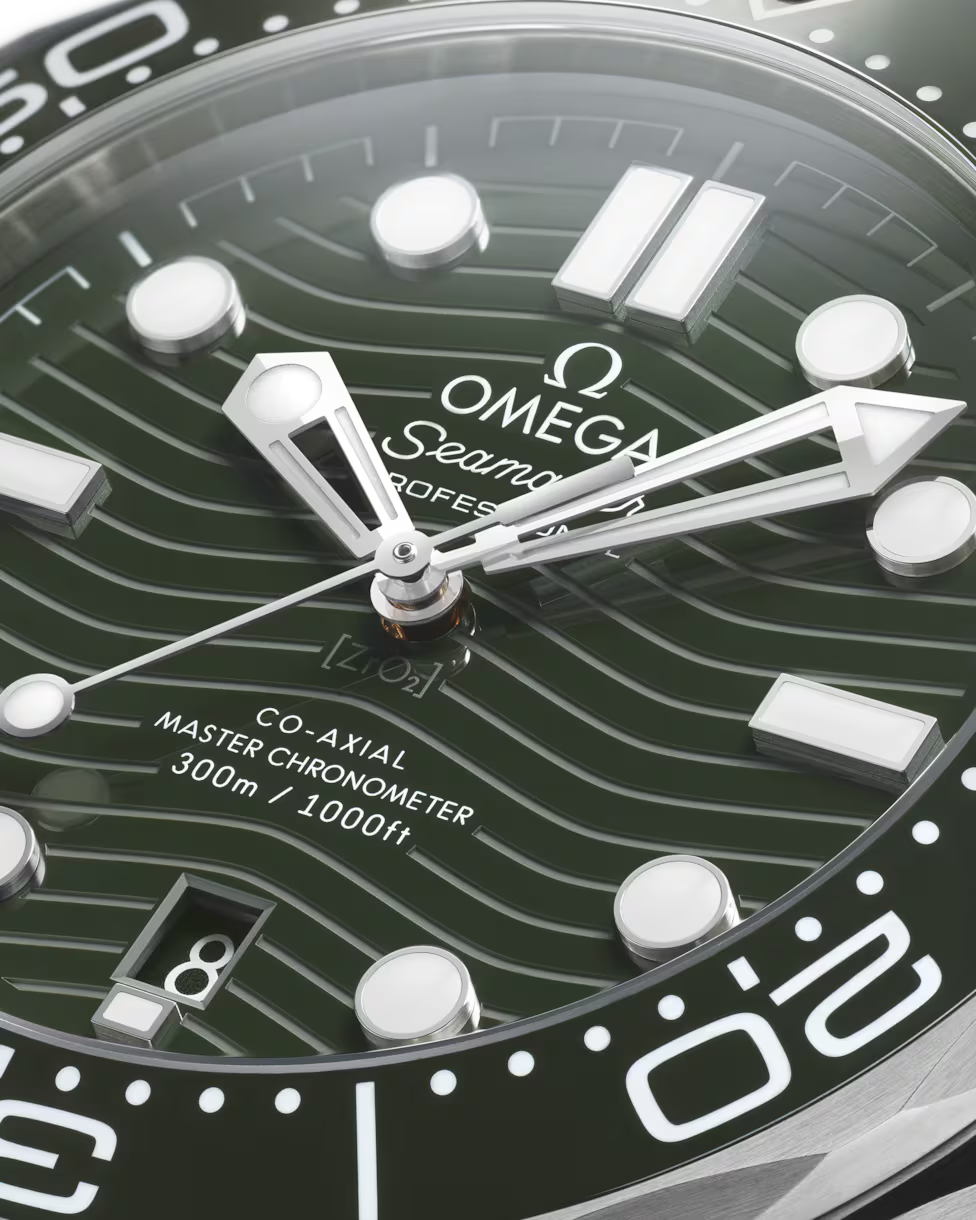 OMEGA SEAMASTER DIVER Green