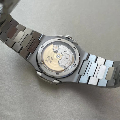 Patek Philippe Nautilus 5711 Olive Green