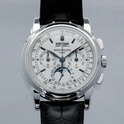 Patek Philippe Nautilus Black-Silver 5970R-001