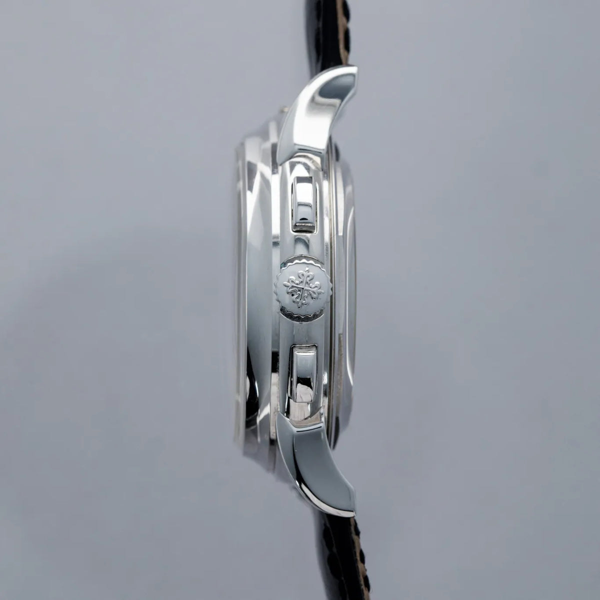 Patek Philippe Nautilus Black-Silver 5970R-001