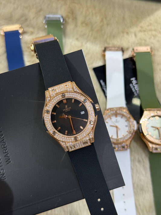 HUBLOT femme full serti noir