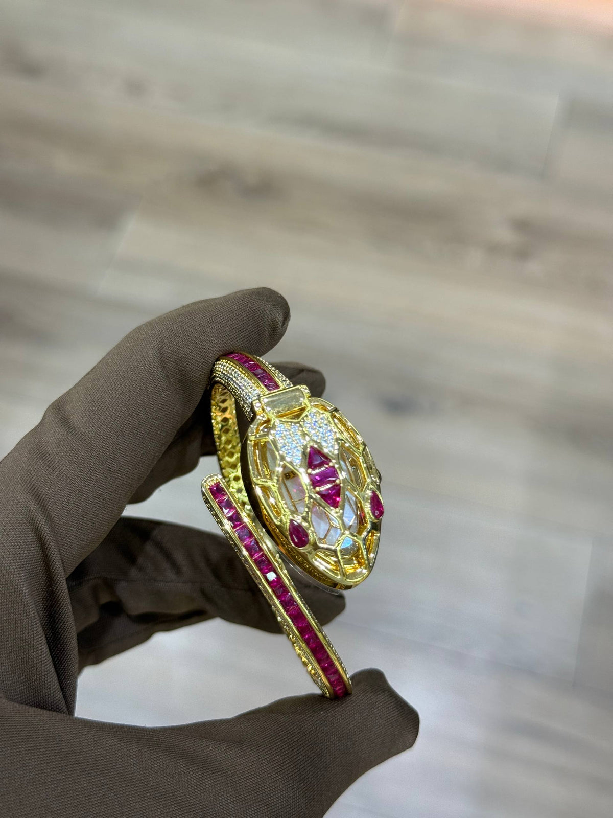 BVLGARI SERPENT 2026 Gold / rose
